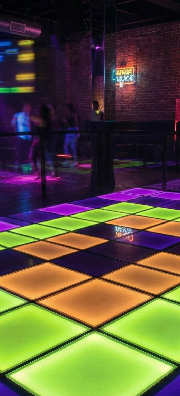 <h1><strong>Dance Floor</strong></h1>